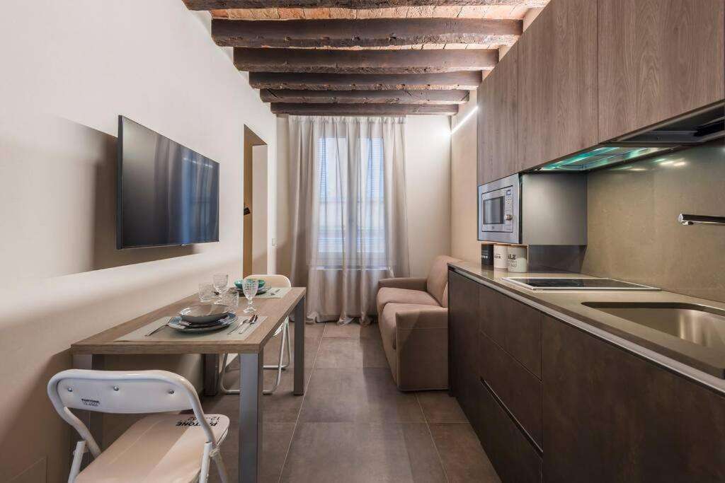 Torre 13 Lägenhet Modena Exteriör bild